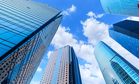 金融機関の融資判断に準拠する事業計画書の自動生成